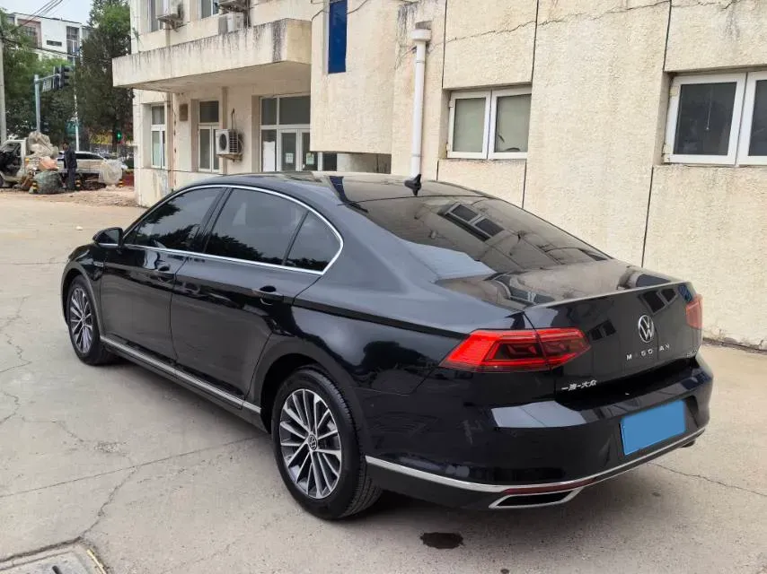 2020 Volkswagen Magotan 2.0T 186HP L4 7DCT,autocango,china used car exporter,china ev exporter,chinese used car exporter,chinese used ev exporter