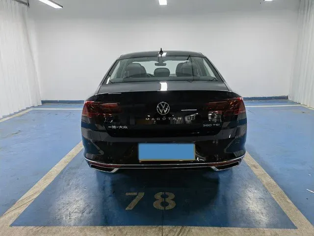 2026 Volkswagen Magotan 2.0T 220HP L4 7DCT,autocango,china used car exporter,china ev exporter,chinese used car exporter,chinese used ev exporter