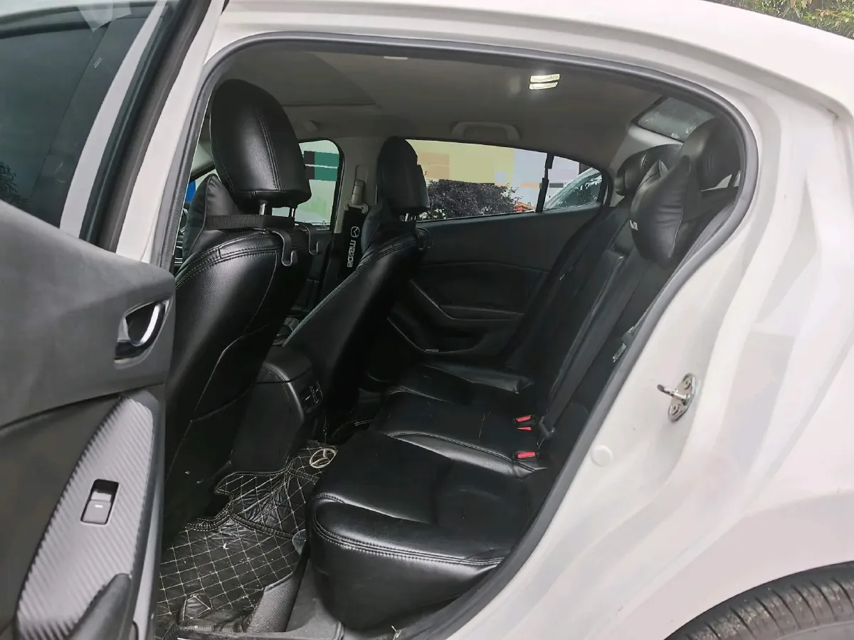 2017 Mazda 3 Axela 1.5L 117HP L4 6AT,autocango,china used car exporter,china ev exporter,chinese used car exporter,chinese used ev exporter