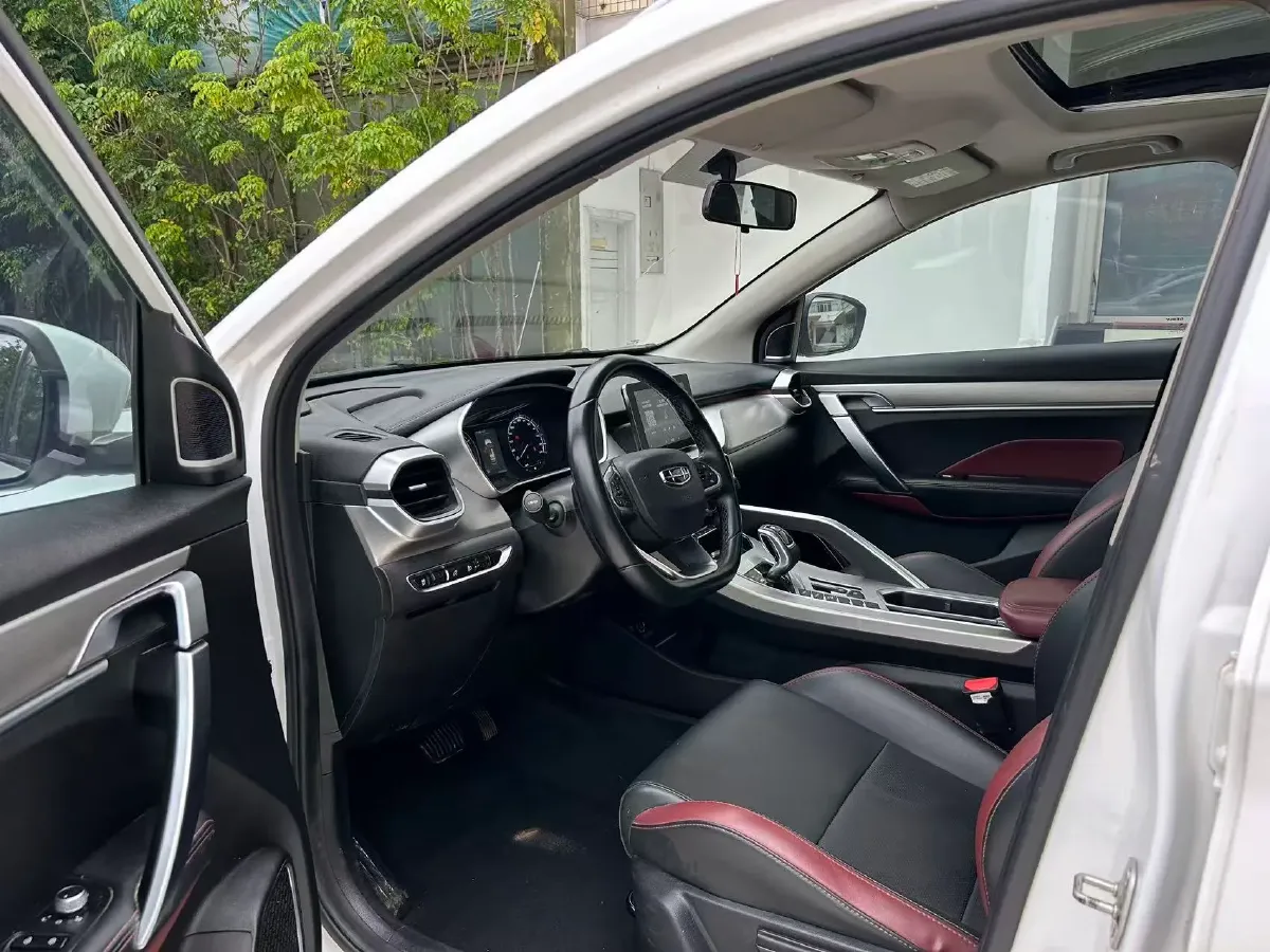 2021 Geely Coolray 1.4T 141HP L4 6DCT,autocango,china used car exporter,china ev exporter,chinese used car exporter,chinese used ev exporter