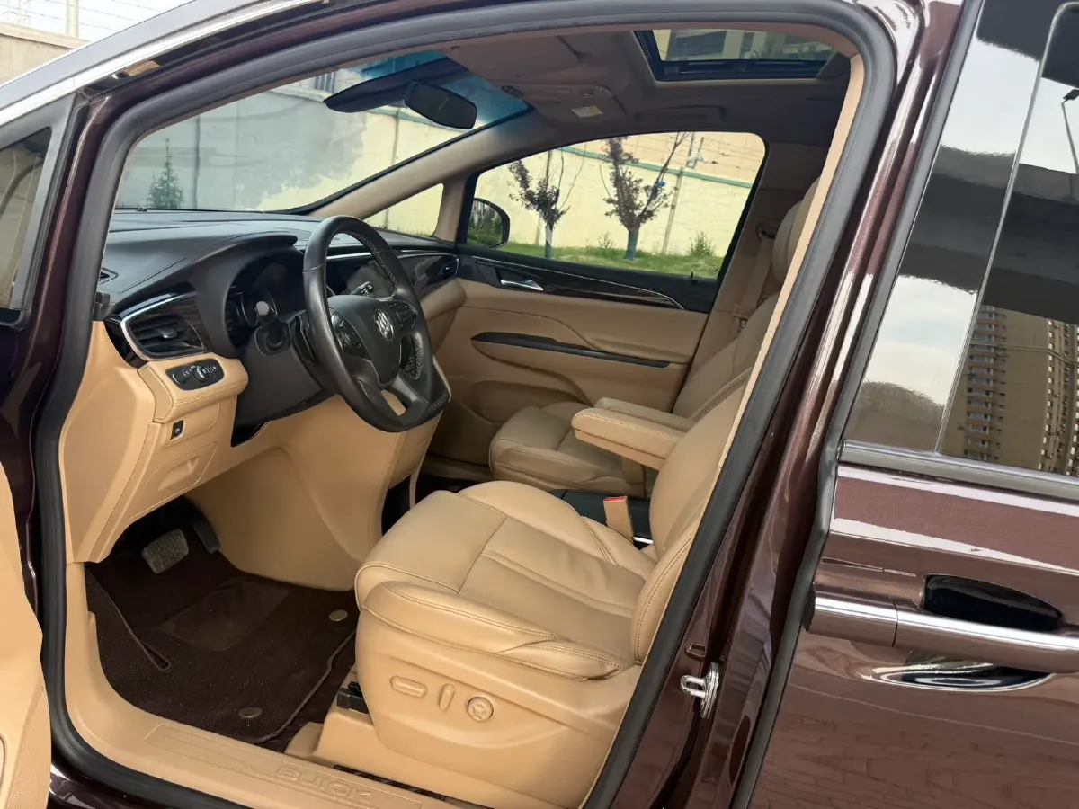 2018 Buick GL8 2.0T 260HP L4 6AT,autocango,china used car exporter,china ev exporter,chinese used car exporter,chinese used ev exporter