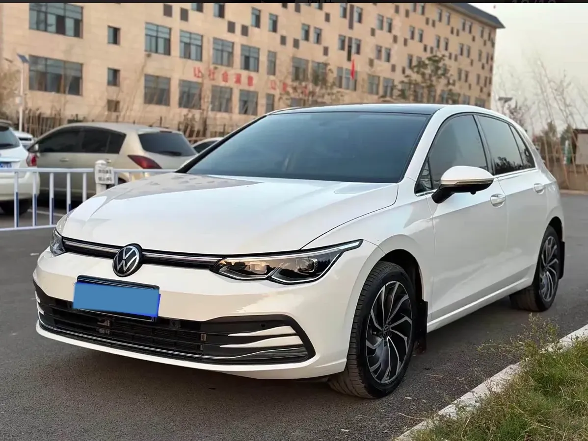 2023 Volkswagen Golf 1.4T 150HP L4 7DCT,autocango,china used car exporter,china ev exporter,chinese used car exporter,chinese used ev exporter