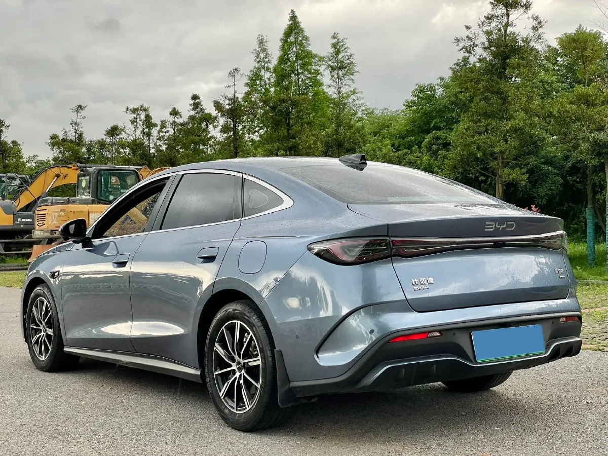 2025 BYD Seal06 1.5L 101HP L4 E-CVT PHEV 10.08KWH,autocango,china used car exporter,china ev exporter,chinese used car exporter,chinese used ev exporter