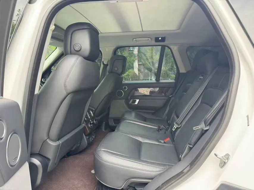 2022 Land Rover Range Rover 3.0T 360HP L6 8AT,autocango,china used car exporter,china ev exporter,chinese used car exporter,chinese used ev exporter