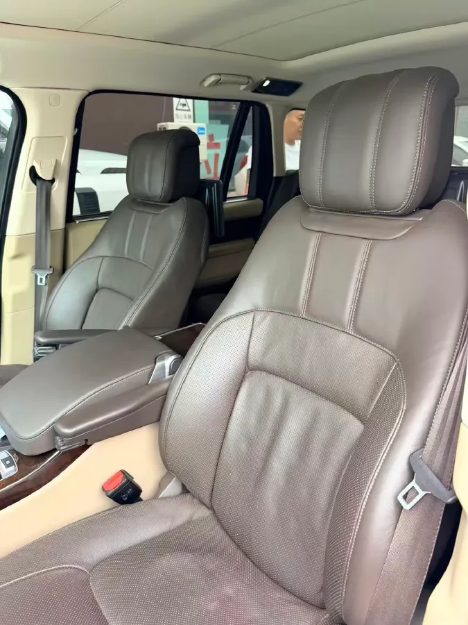 2021 Land Rover Range Rover 3.0T 400HP L6 8AT,autocango,china used car exporter,china ev exporter,chinese used car exporter,chinese used ev exporter