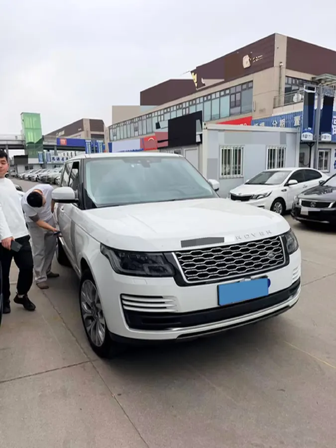 2021 Land Rover Range Rover 3.0T 400HP L6 8AT,autocango,china used car exporter,china ev exporter,chinese used car exporter,chinese used ev exporter