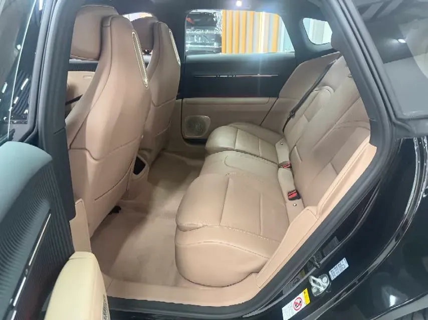 2026 Avatr 12 BEV,autocango,china used car exporter,china ev exporter,chinese used car exporter,chinese used ev exporter
