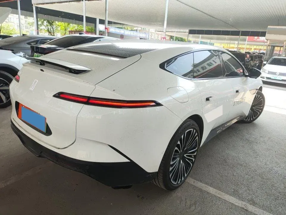 2025 Avatr 12 1.5T 156HP L4 REEV,autocango,china used car exporter,china ev exporter,chinese used car exporter,chinese used ev exporter