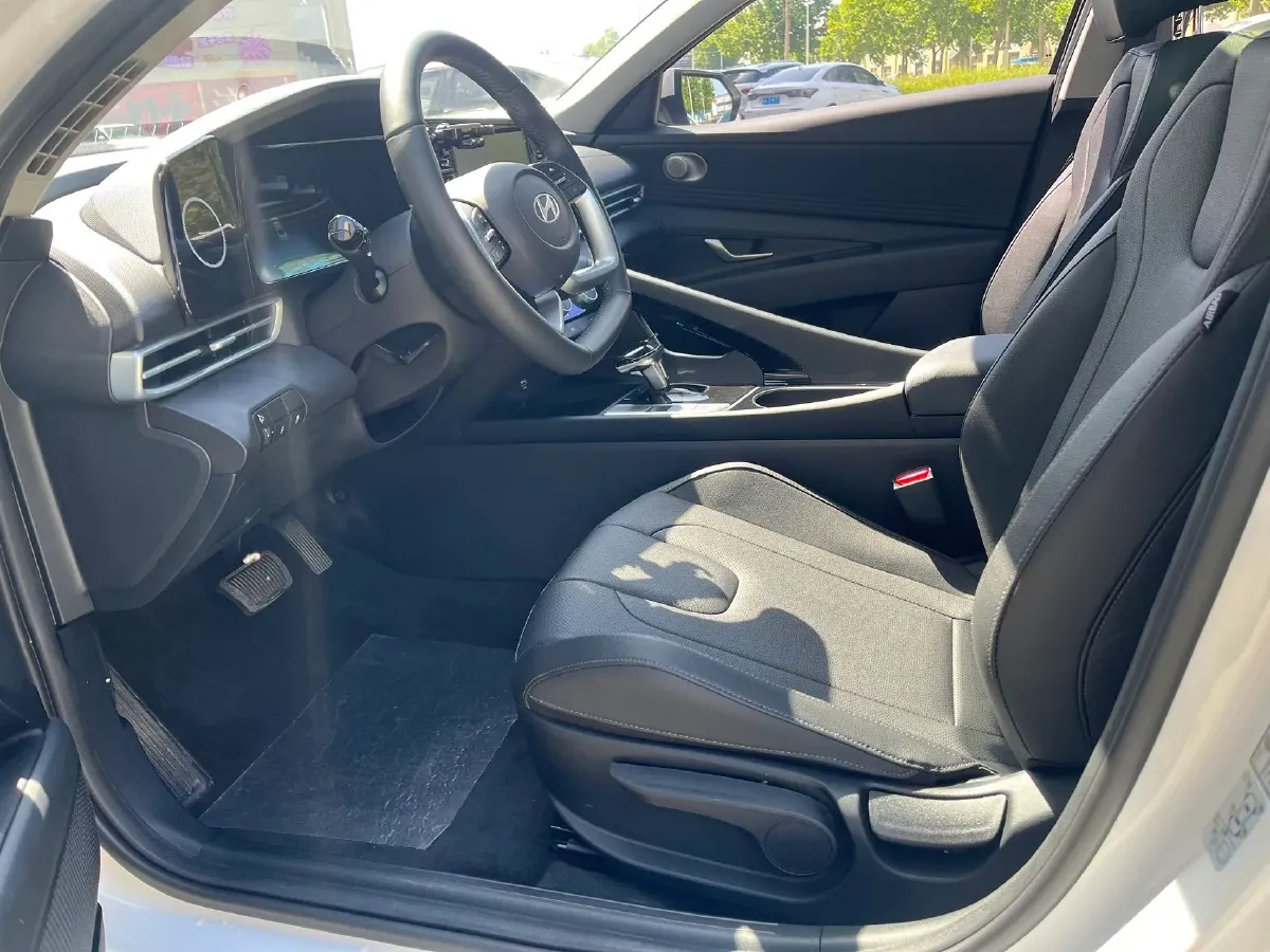 2023 Hyundai Elantra 1.5L 115HP L4 CVT,autocango,china used car exporter,china ev exporter,chinese used car exporter,chinese used ev exporter
