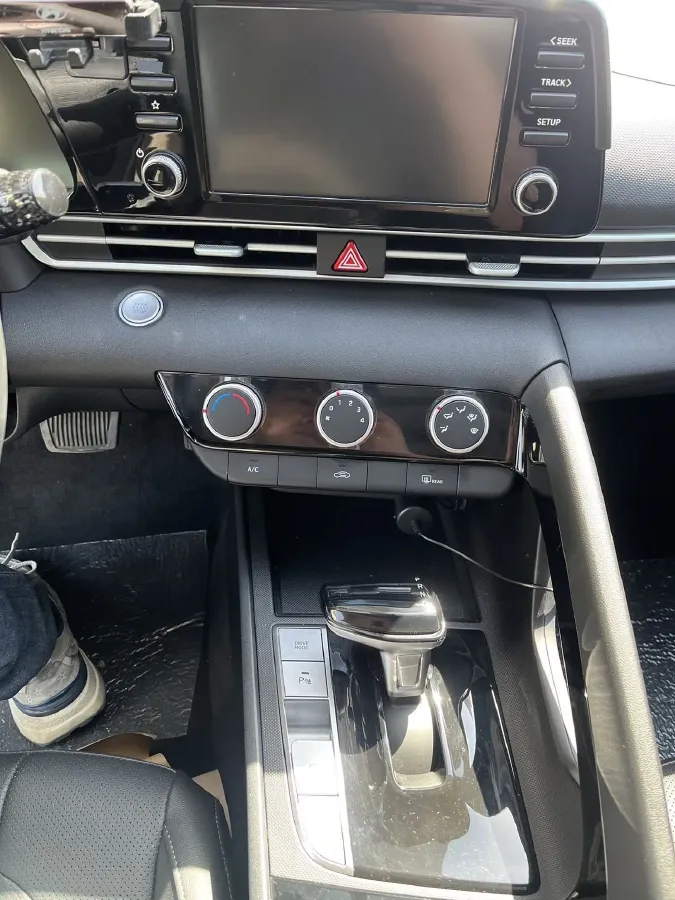 2023 Hyundai Elantra 1.5L 115HP L4 CVT,autocango,china used car exporter,china ev exporter,chinese used car exporter,chinese used ev exporter