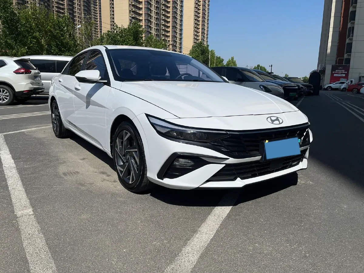 2023 Hyundai Elantra 1.5L 115HP L4 CVT,autocango,china used car exporter,china ev exporter,chinese used car exporter,chinese used ev exporter