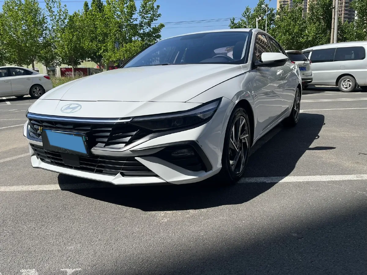 2023 Hyundai Elantra 1.5L 115HP L4 CVT,autocango,china used car exporter,china ev exporter,chinese used car exporter,chinese used ev exporter