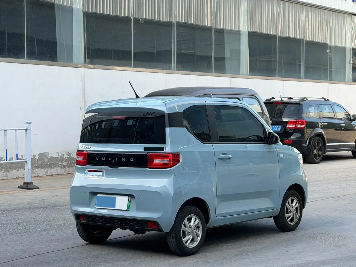 2021 WuLing HongGuang MINI EV BEV 9.3KWH,autocango,china used car exporter,china ev exporter,chinese used car exporter,chinese used ev exporter