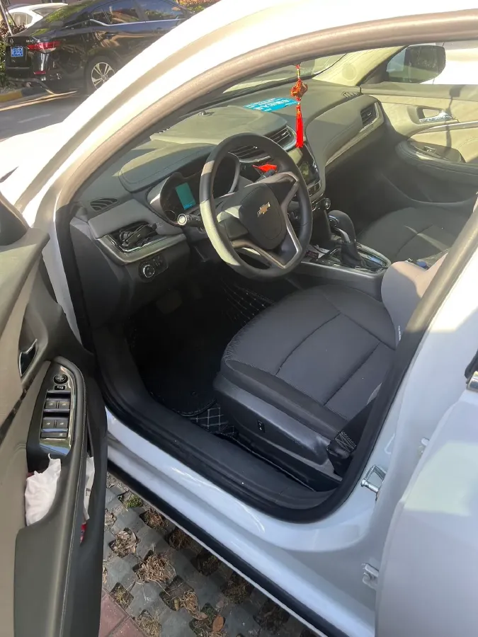 2018 Chevrolet Malibu 1.5T 170HP L4 6AT,autocango,china used car exporter,china ev exporter,chinese used car exporter,chinese used ev exporter