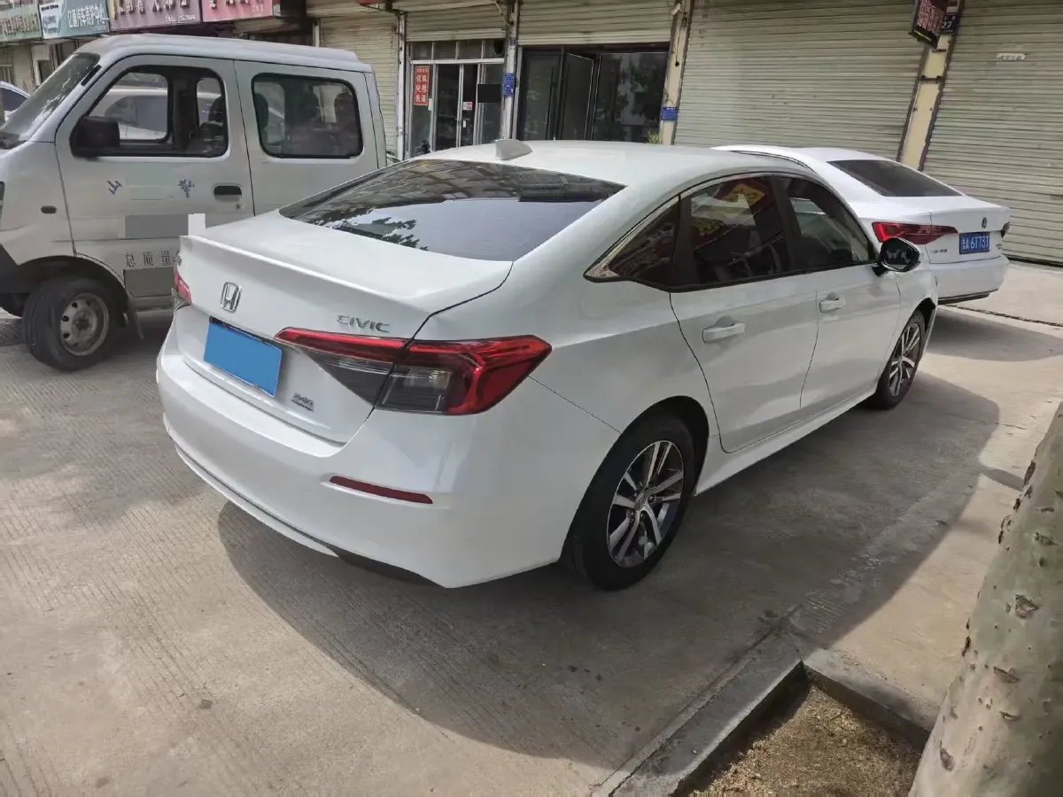 2023 Honda Civic 1.5T 182HP L4 CVT,autocango,china used car exporter,china ev exporter,chinese used car exporter,chinese used ev exporter