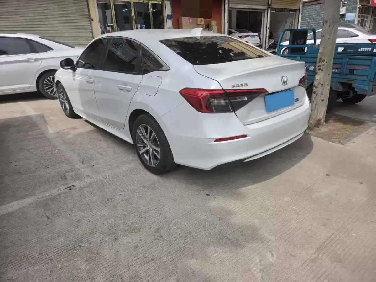 2023 Honda Civic 1.5T 182HP L4 CVT,autocango,china used car exporter,china ev exporter,chinese used car exporter,chinese used ev exporter