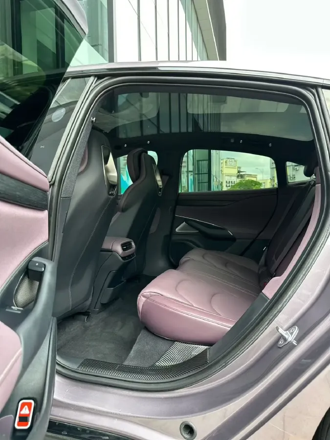 2024 MI SU7 BEV 94.3KWH,autocango,china used car exporter,china ev exporter,chinese used car exporter,chinese used ev exporter