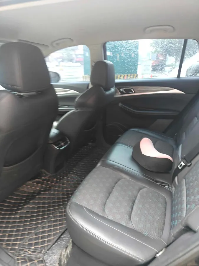 2021 Skyworth EV6 BEV 55.33KWH,autocango,china used car exporter,china ev exporter,chinese used car exporter,chinese used ev exporter