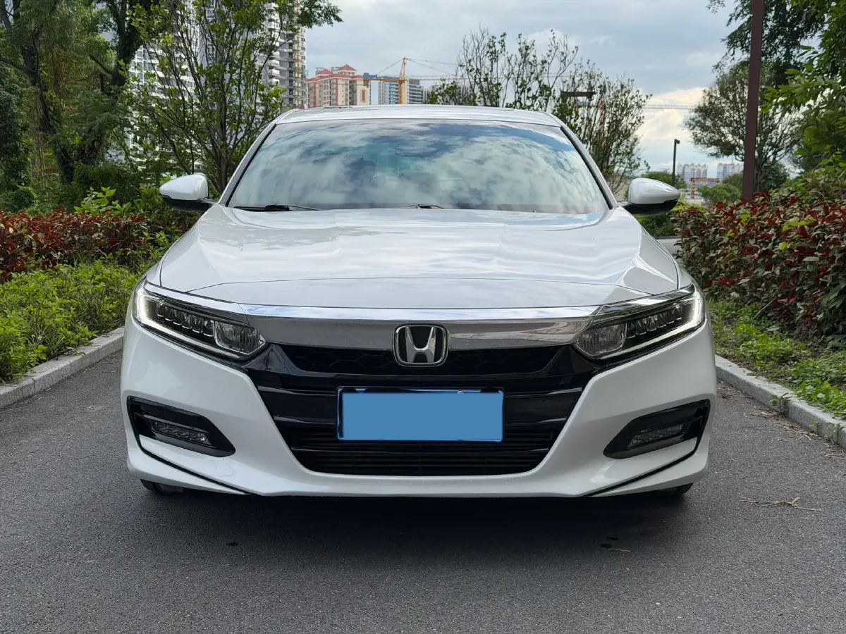 2018 Honda Accord 1.5T 194HP L4 CVT,autocango,china used car exporter,china ev exporter,chinese used car exporter,chinese used ev exporter