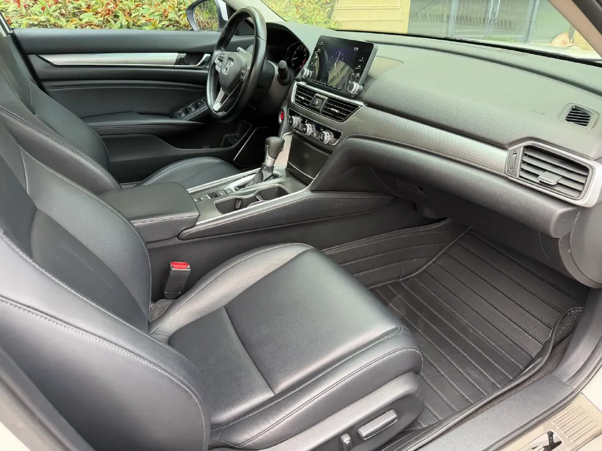 2018 Honda Accord 1.5T 194HP L4 CVT,autocango,china used car exporter,china ev exporter,chinese used car exporter,chinese used ev exporter