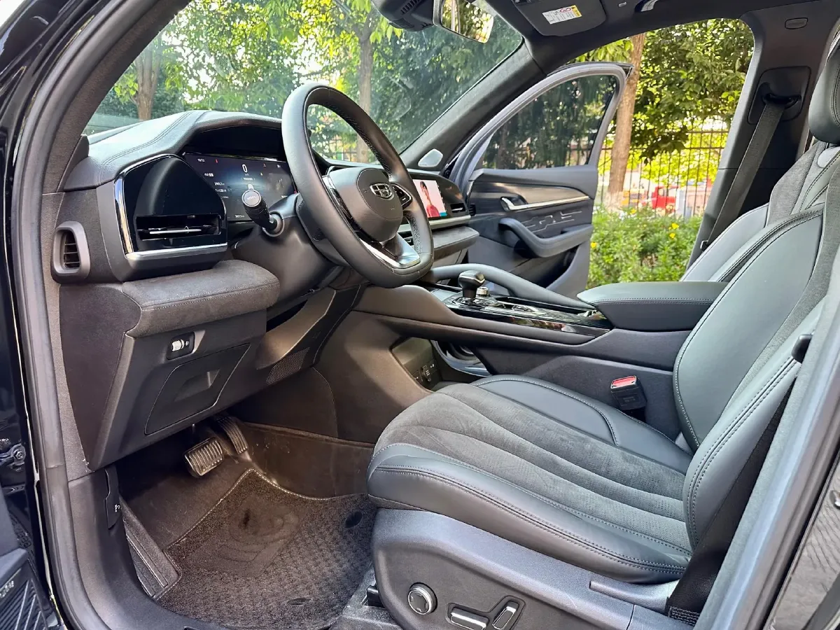 2024 Geely Monjaro 2.0T 238HP L4 8AT,autocango,china used car exporter,china ev exporter,chinese used car exporter,chinese used ev exporter
