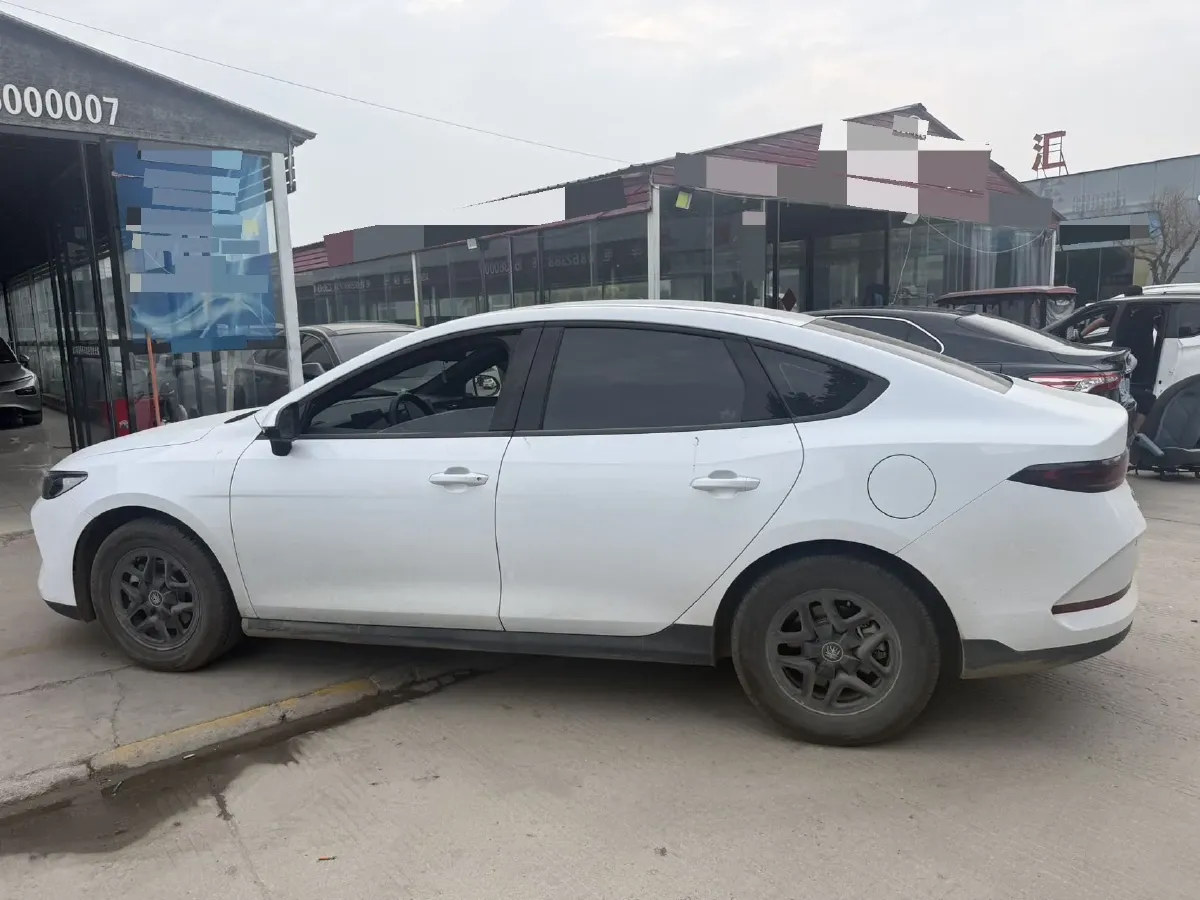 2025 BYD Qin Plus 1.5L 101HP L4 E-CVT PHEV 7.68KWH,autocango,china used car exporter,china ev exporter,chinese used car exporter,chinese used ev exporter