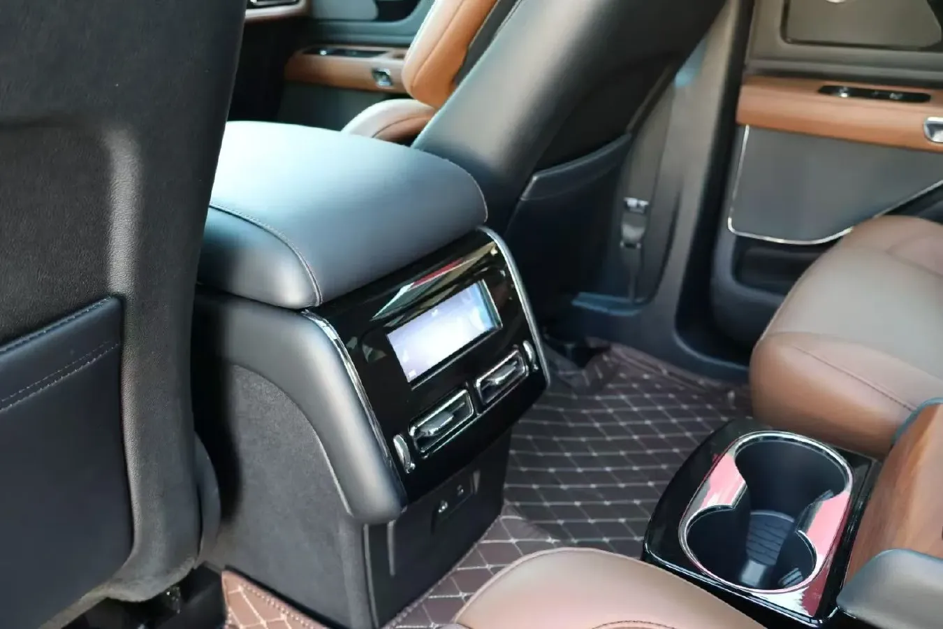 2023 Lincoln Aviator 3.0T 355HP V6 10AT,autocango,china used car exporter,china ev exporter,chinese used car exporter,chinese used ev exporter
