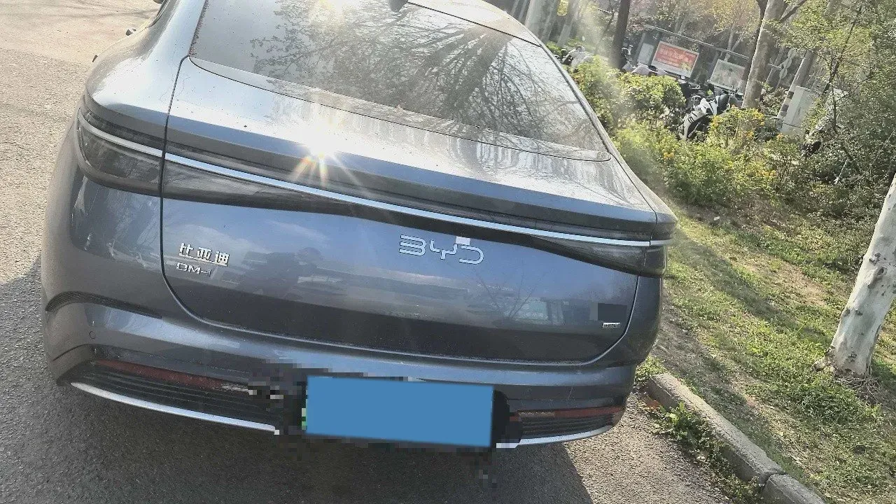 2025 BYD Seal07 DM-i 1.5L 101HP L4 E-CVT PHEV 17.6KWH,autocango,china used car exporter,china ev exporter,chinese used car exporter,chinese used ev exporter