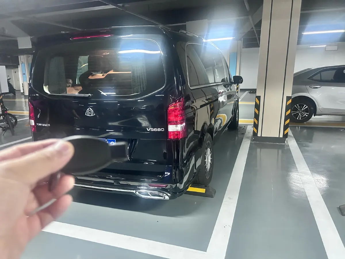 2021 Mercedes-Benz Vito 2.0T 211HP L4 9AT,autocango,china used car exporter,china ev exporter,chinese used car exporter,chinese used ev exporter