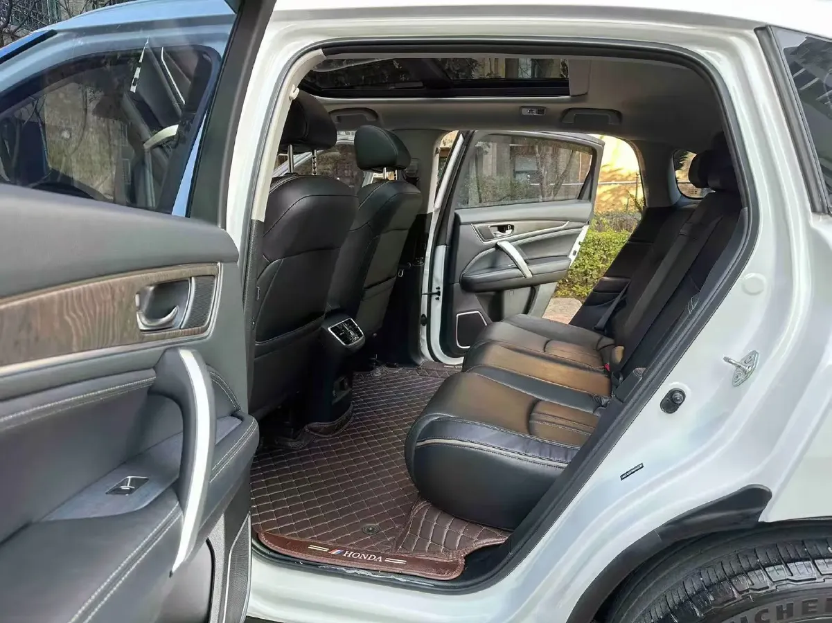 2020 Honda Avancier 2.0T 272HP L4 9AT,autocango,china used car exporter,china ev exporter,chinese used car exporter,chinese used ev exporter