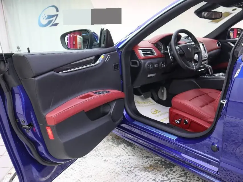 2022 Audi Q7 2.0T 245HP L4 8AT,autocango,china used car exporter,china ev exporter,chinese used car exporter,chinese used ev exporter
