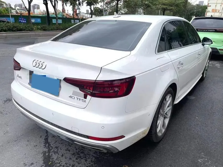2019 Audi A4L 2.0T 190HP L4 7DCT,autocango,china used car exporter,china ev exporter,chinese used car exporter,chinese used ev exporter