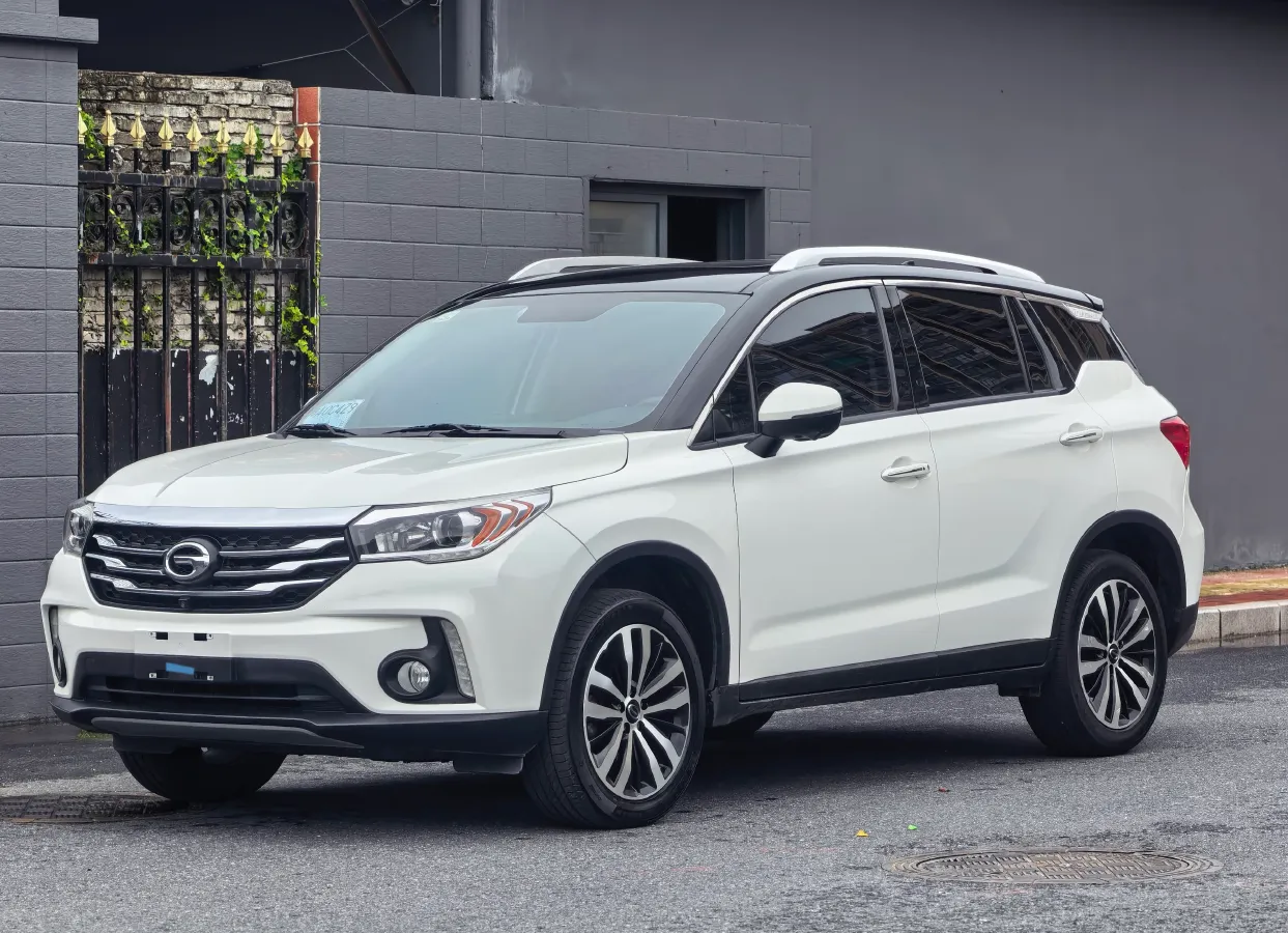 2017 GAC Trumpchi GS4 1.5T 152HP L4 6AT,autocango,china used car exporter,china ev exporter,chinese used car exporter,chinese used ev exporter