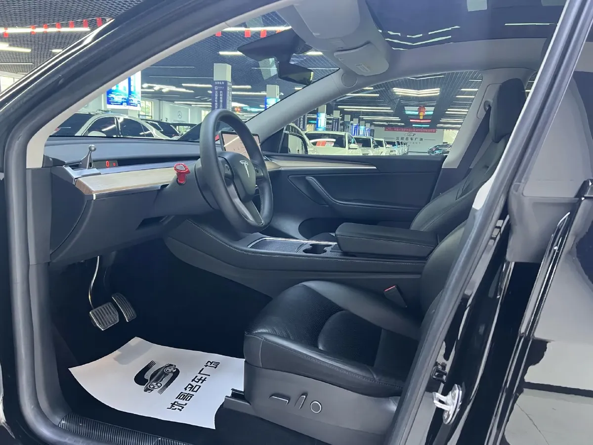 2022 Tesla Model Y BEV 60KWH,autocango,china used car exporter,china ev exporter,chinese used car exporter,chinese used ev exporter