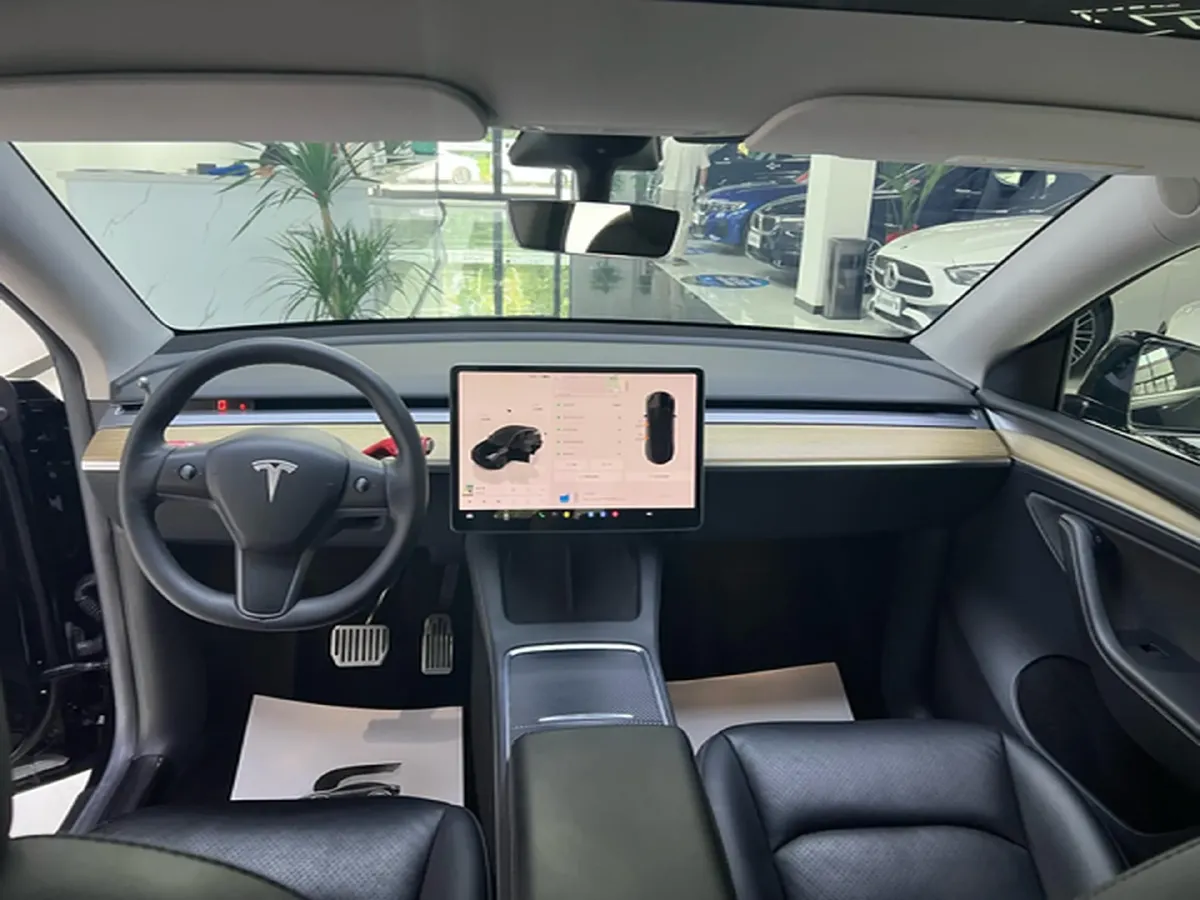 2022 Tesla Model Y BEV 60KWH,autocango,china used car exporter,china ev exporter,chinese used car exporter,chinese used ev exporter