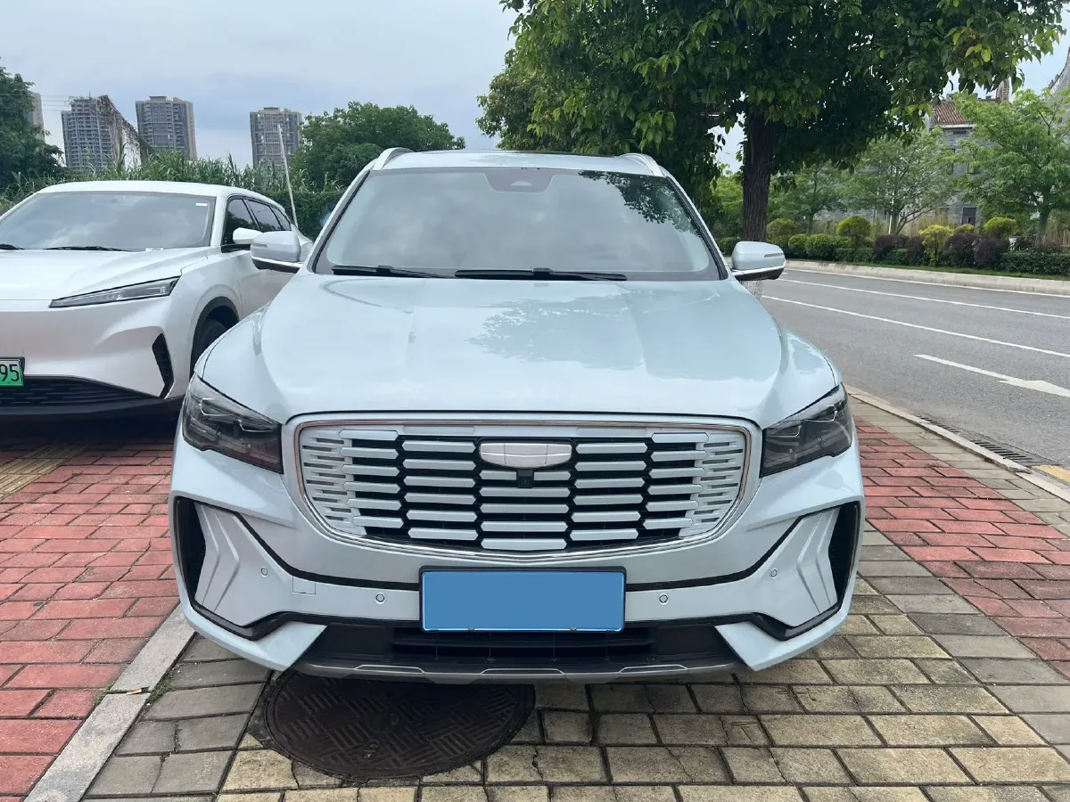 2022 Citroen C5 X 1.6T 175HP L4 8AT,autocango,china used car exporter,china ev exporter,chinese used car exporter,chinese used ev exporter