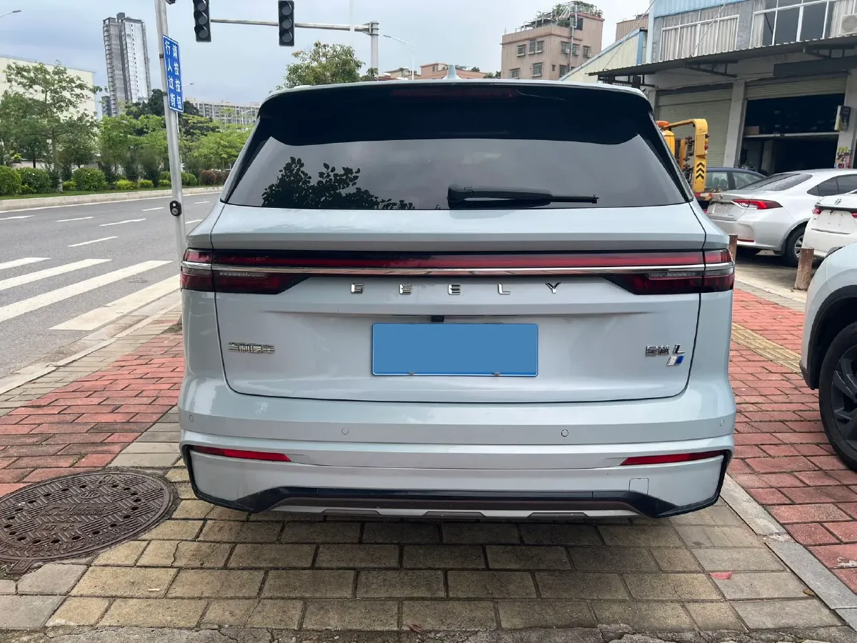 2022 Citroen C5 X 1.6T 175HP L4 8AT,autocango,china used car exporter,china ev exporter,chinese used car exporter,chinese used ev exporter