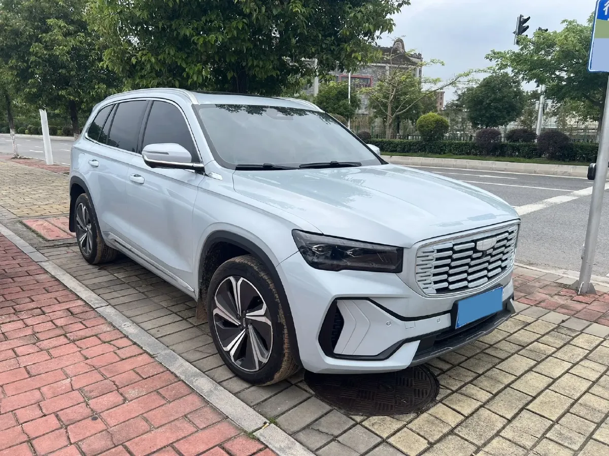 2022 Citroen C5 X 1.6T 175HP L4 8AT,autocango,china used car exporter,china ev exporter,chinese used car exporter,chinese used ev exporter