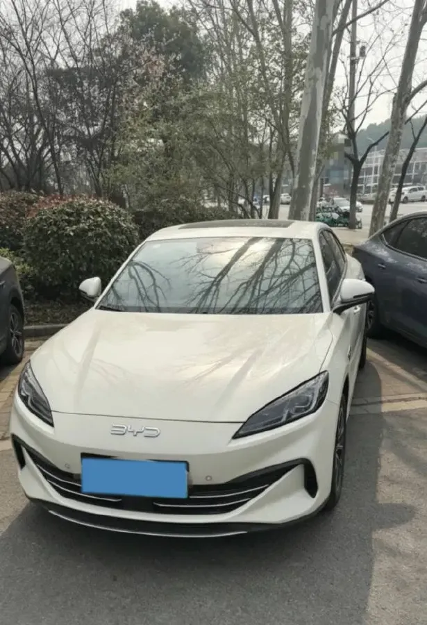 2025 BYD Seal 06 1.5L 101HP L4 E-CVT PHEV 15.87KWH,autocango,china used car exporter,china ev exporter,chinese used car exporter,chinese used ev exporter