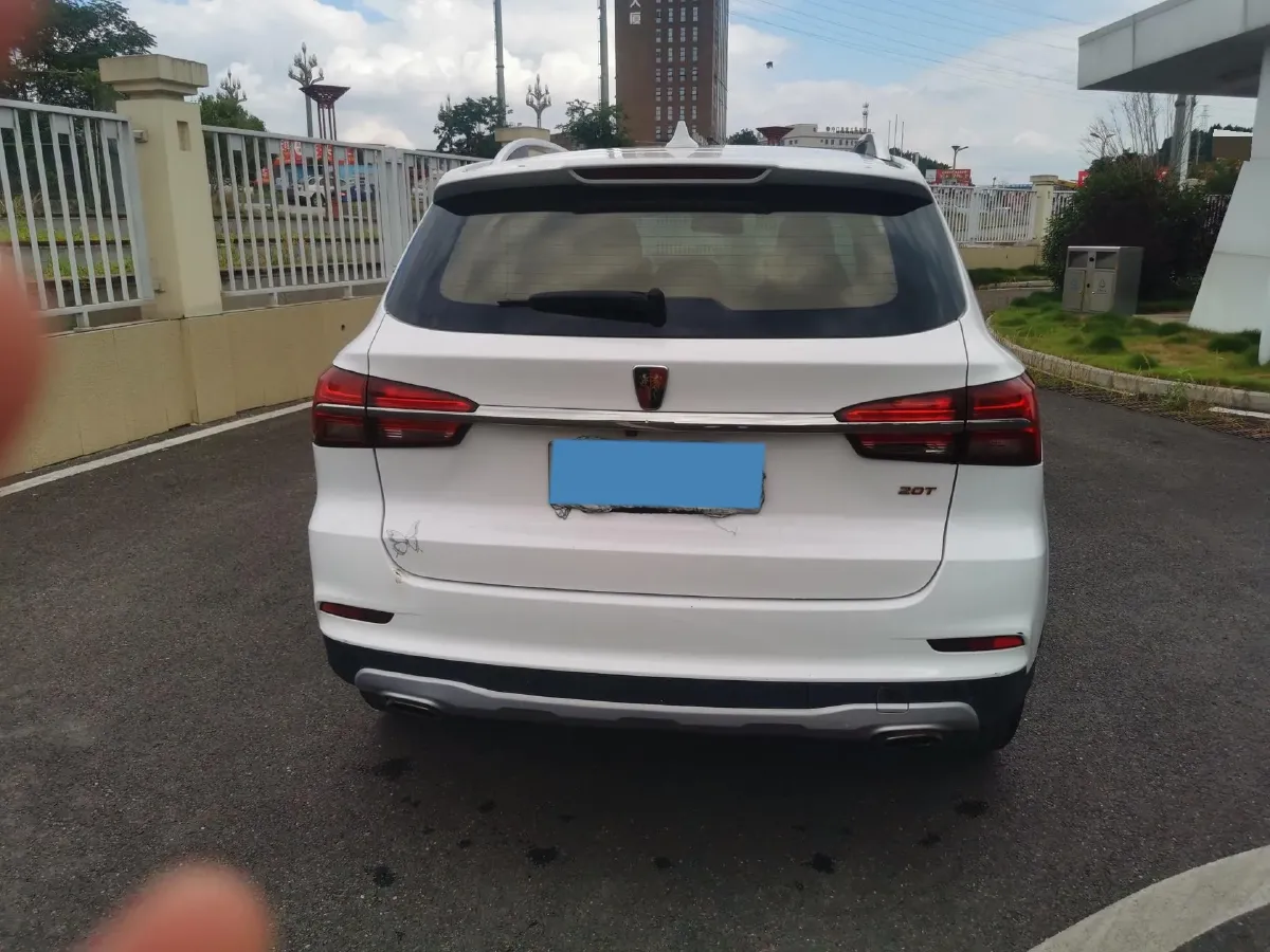 2019 Roewe i6 1.5T 169HP L4 7DCT,autocango,china used car exporter,china ev exporter,chinese used car exporter,chinese used ev exporter