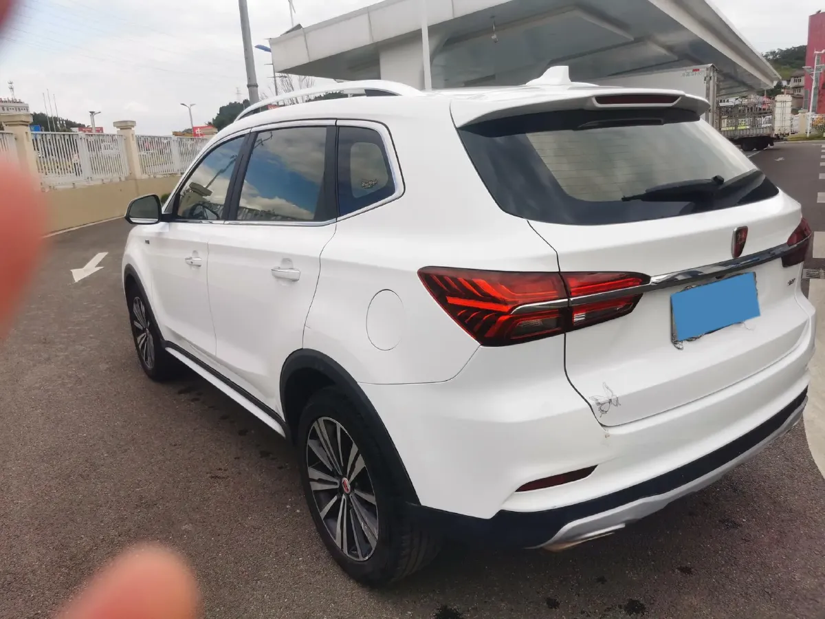 2019 Roewe i6 1.5T 169HP L4 7DCT,autocango,china used car exporter,china ev exporter,chinese used car exporter,chinese used ev exporter
