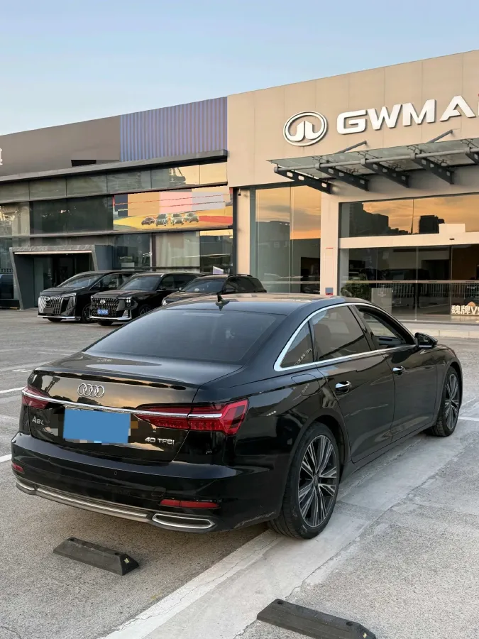 2021 Audi A6L 2.0T 190HP L4 7DCT,autocango,china used car exporter,china ev exporter,chinese used car exporter,chinese used ev exporter