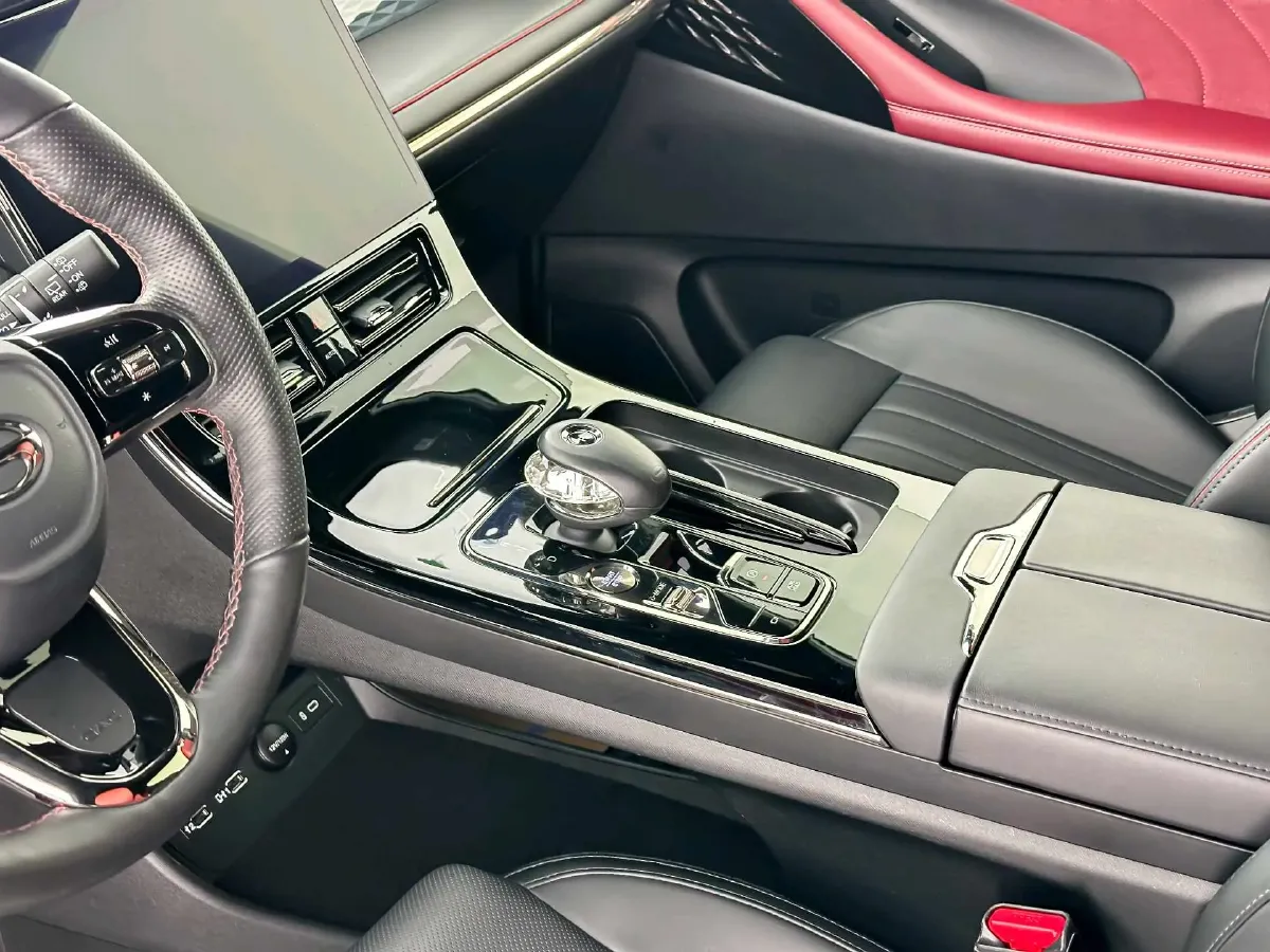 2023 GAC Trumpchi M8 2.0T 190HP L4 E-CVT Hybrid,autocango,china used car exporter,china ev exporter,chinese used car exporter,chinese used ev exporter