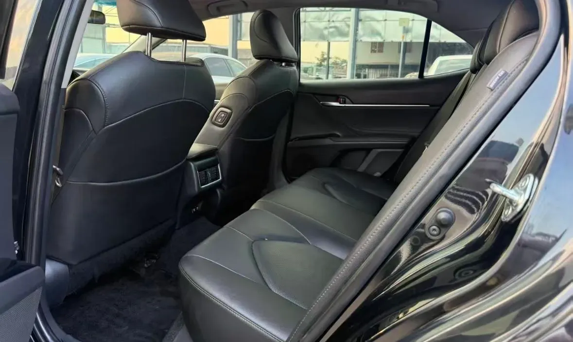 2023 Toyota Camry 2.0L 177HP L4 CVT,autocango,china used car exporter,china ev exporter,chinese used car exporter,chinese used ev exporter