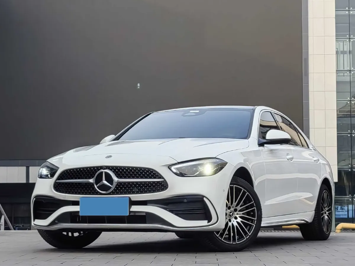 2024 Mercedes-Benz C Class 1.5T 204HP L4 9AT,autocango,china used car exporter,china ev exporter,chinese used car exporter,chinese used ev exporter