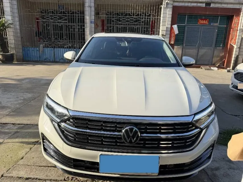 2022 Volkswagen Sagitar 1.4T 150HP L4 7DCT,autocango,china used car exporter,china ev exporter,chinese used car exporter,chinese used ev exporter