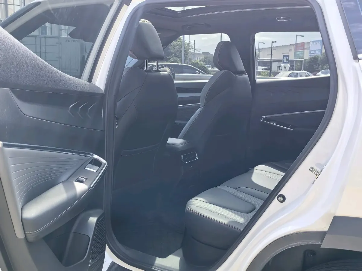 2023 Nissan Sylphy 1.6L 135HP L4 CVT,autocango,china used car exporter,china ev exporter,chinese used car exporter,chinese used ev exporter