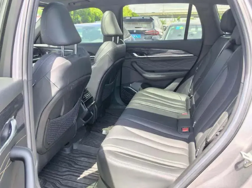 2024 Geely Monjaro 2.0T 218HP L4 7DCT,autocango,china used car exporter,china ev exporter,chinese used car exporter,chinese used ev exporter