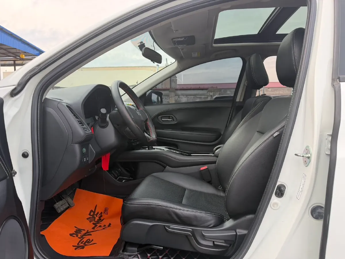 2022 Honda Vezel 1.5L 131HP L4 CVT,autocango,china used car exporter,china ev exporter,chinese used car exporter,chinese used ev exporter