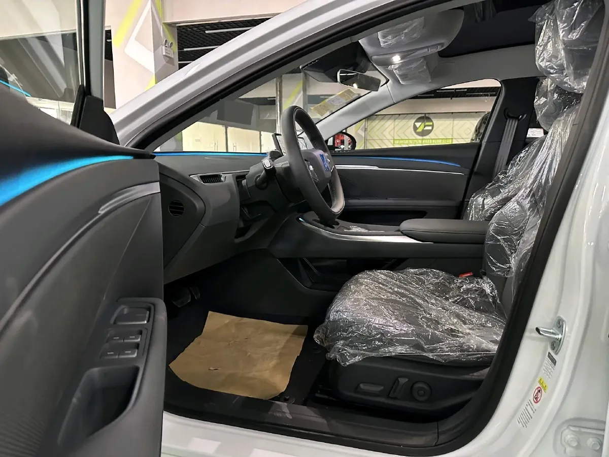 2025 Xpeng MONA M03 BEV,autocango,china used car exporter,china ev exporter,chinese used car exporter,chinese used ev exporter